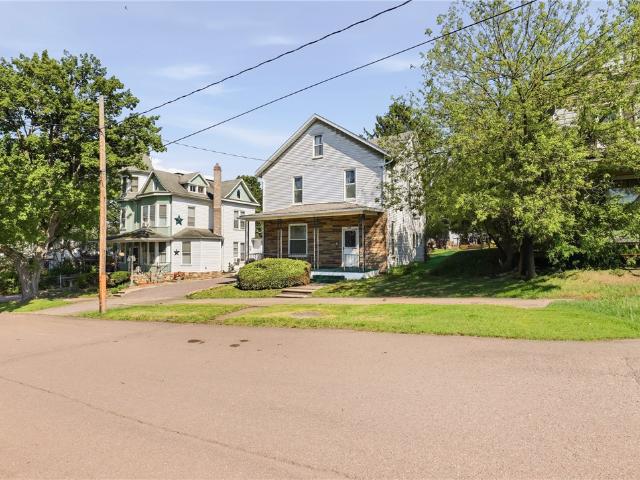 House for sale in Somerset, Pennsylvania