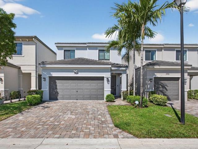 House for sale in Pompano Beach, Florida
