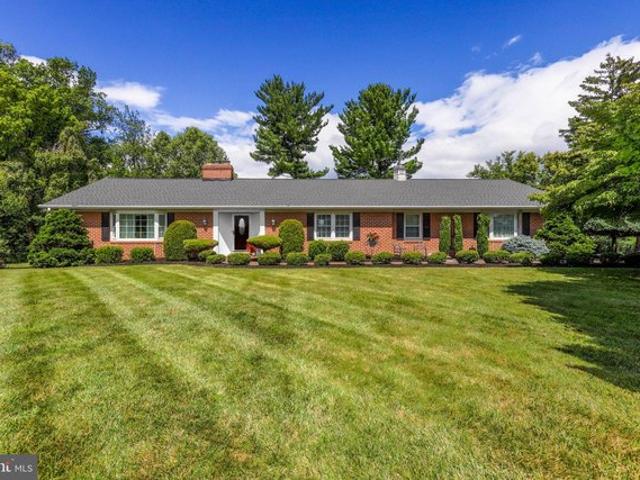 House for sale in Chambersburg, Pennsylvania