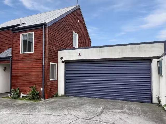 House for rent in Heathcote, Canterbury