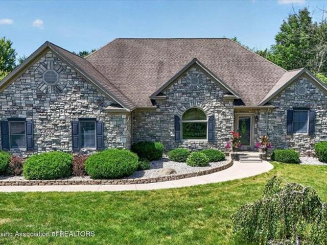 House for sale in Owosso, Michigan