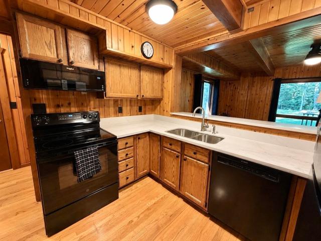 House for sale in Poplar Grove, Illinois