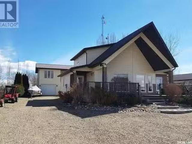 House for sale in Hitchcock Bay, Saskatchewan