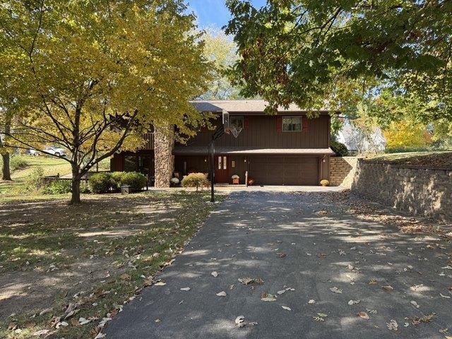 House for sale in Putnam, Illinois