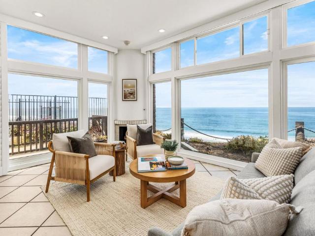 Townhouse for sale in Solana Beach, California