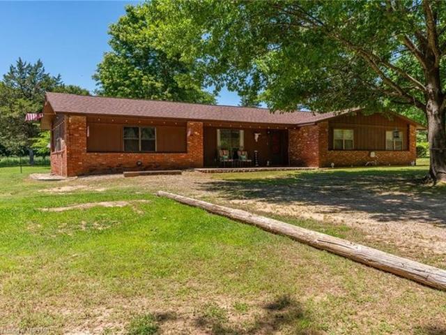 House for sale in Ark