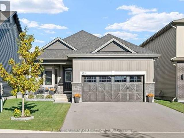 House for sale in Pathways at Findlay Creek, Ottawa