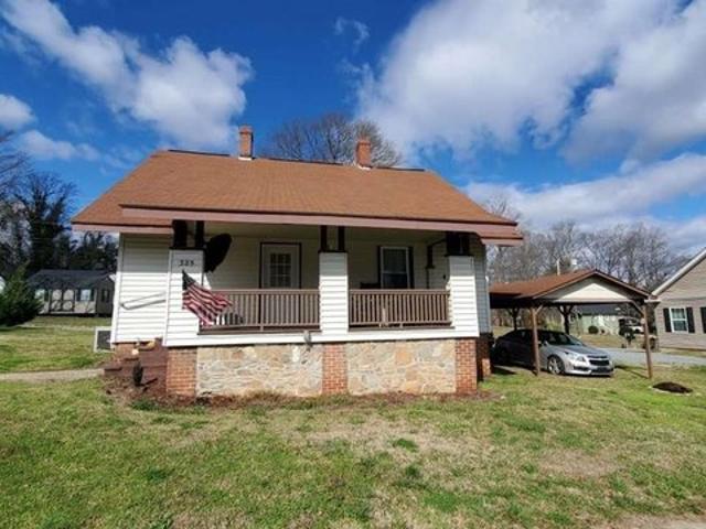 House for sale in Pacolet, South Carolina