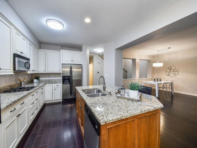 Townhouse for sale in Bloomingdale
