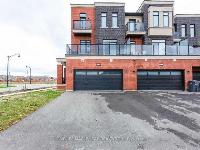 Townhouse for sale in Woburn, Ontario