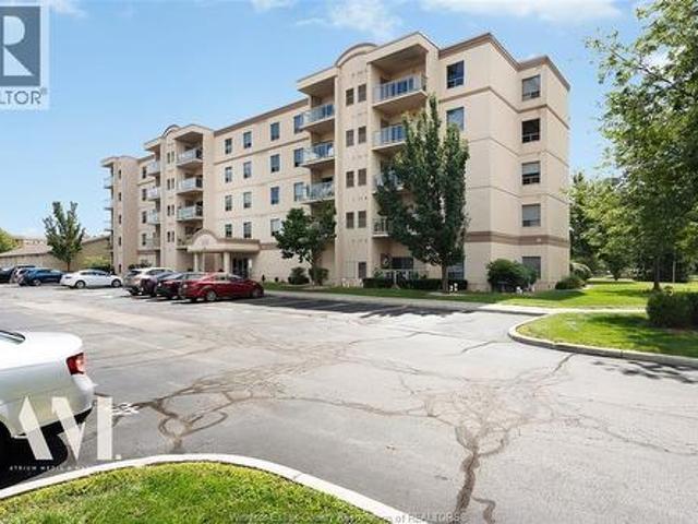 Condo for sale in Oldcastle, Ontario