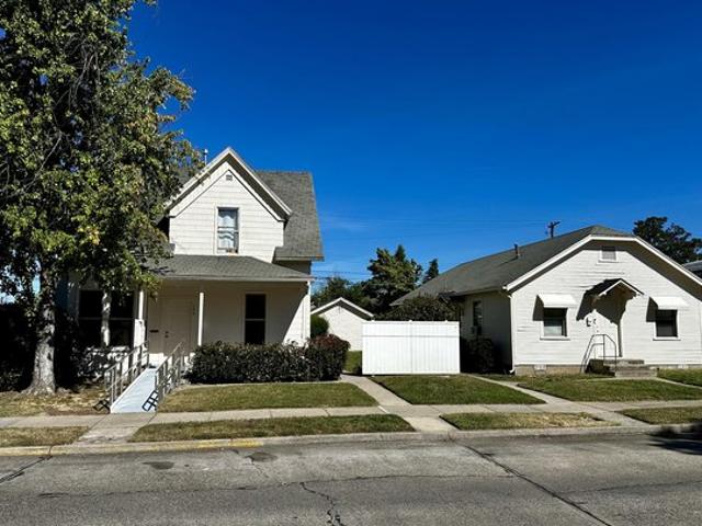 House for sale in Oregonia