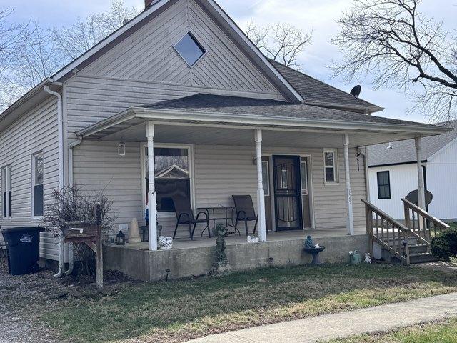 House for sale in Kell, Illinois