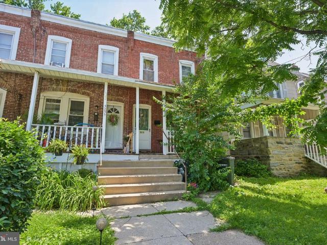 Townhouse for sale in Ardmore, Pennsylvania