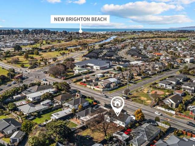 House for sale in Chaslands, Canterbury