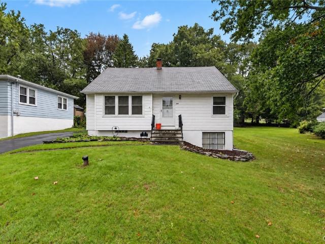 House for sale in Town of Manlius, Onondaga County