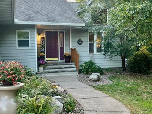 House for sale in Mora, Kanabec County