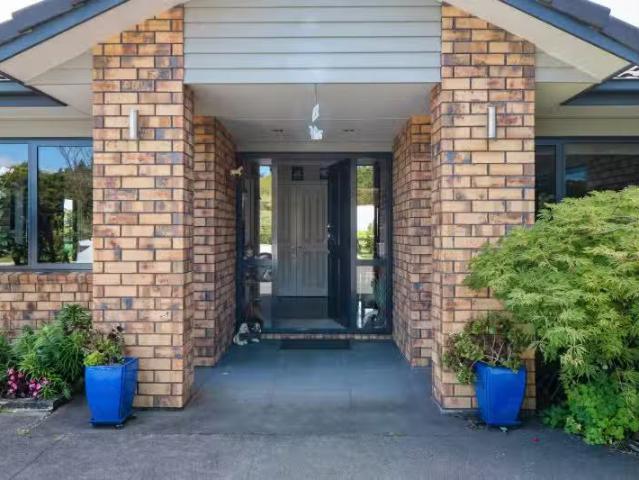 House for sale in Hillsborough, Taranaki