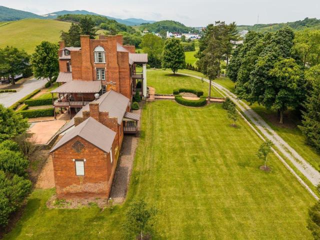 House for sale in Virginia