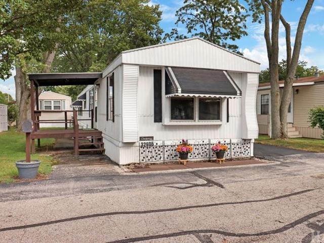 House for sale in Grayslake, Lake County