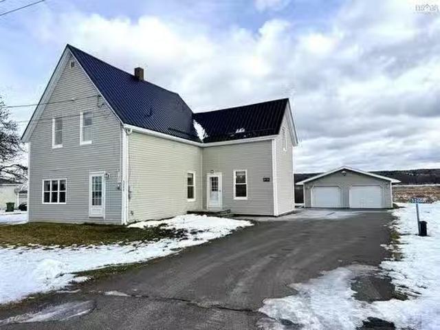 House for sale in River Hebert, Nova Scotia