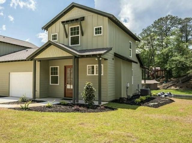 Townhouse for sale in Tallapoosa, Alabama