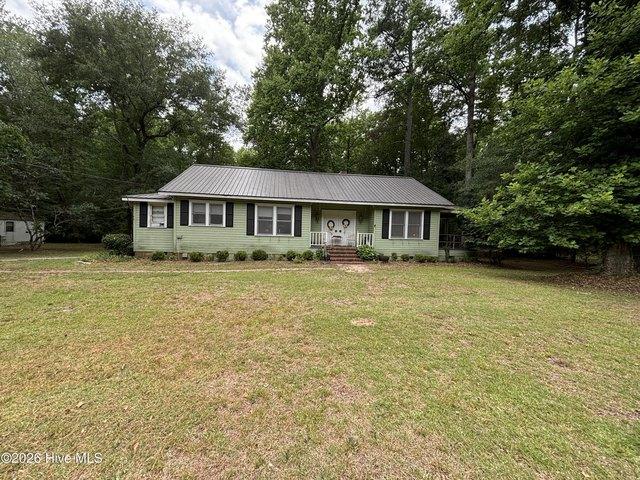 House for sale in Burgaw, North Carolina