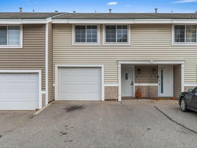 Townhouse for sale in Eagan, Minnesota