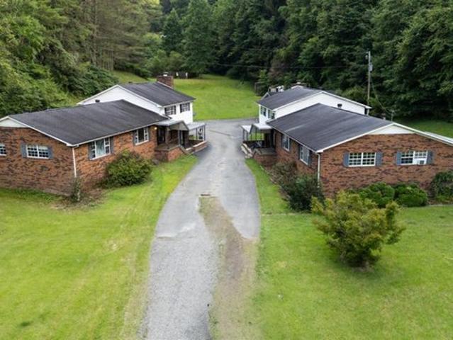 House for sale in Mount Hope, West Virginia