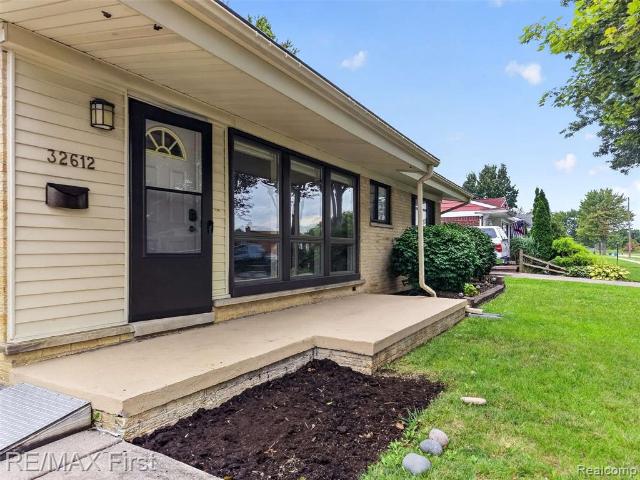 House for sale in Green Farms, Warren