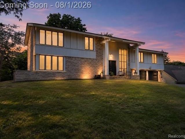 House for sale in West Bloomfield, Michigan