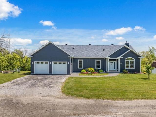 House for sale in Pierre-de Saurel, Quebec