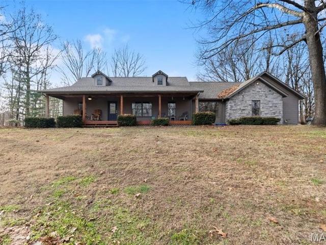 House for sale in Jackson, Missouri