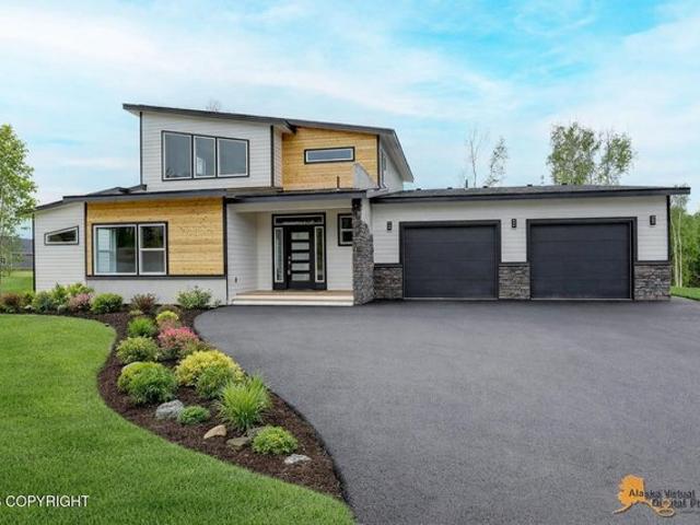 House for sale in Palmer
