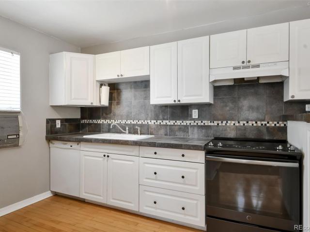 House for sale in Arapahoe, Colorado