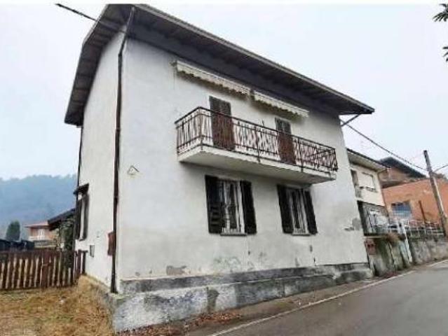 Villa Indipendente in vendita a Abbazia, Sesto Calende