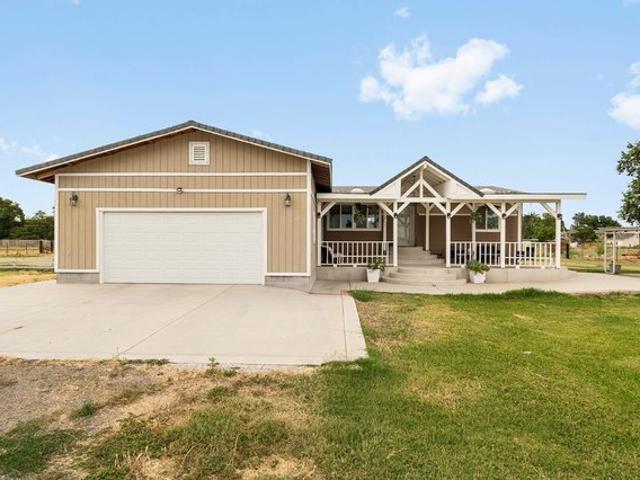 House for sale in Colusa, California