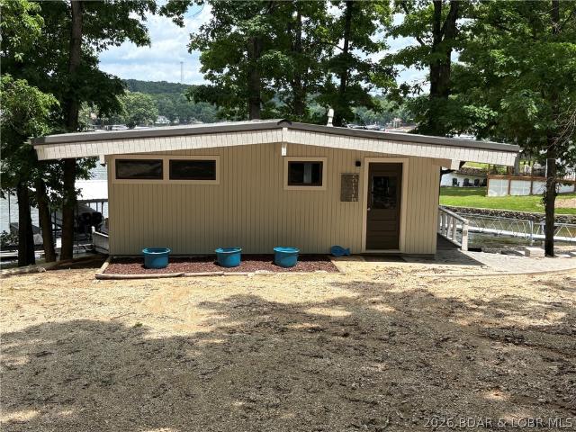 House for sale in Gravois Mills, Missouri
