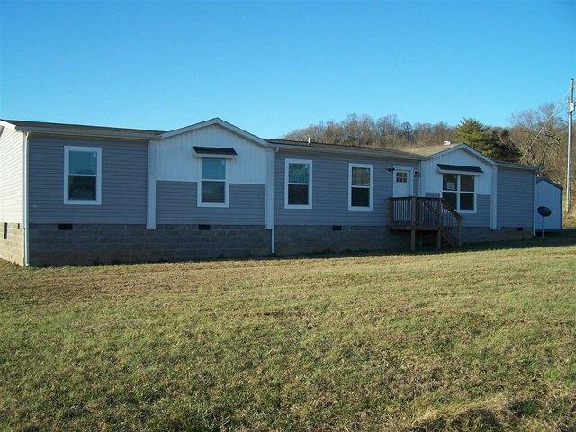 House for sale in Park City, Kentucky