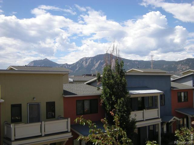 Condo for sale in Boulder Junction, Boulder