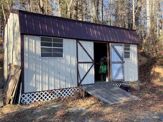 House for sale in Marshall, North Carolina