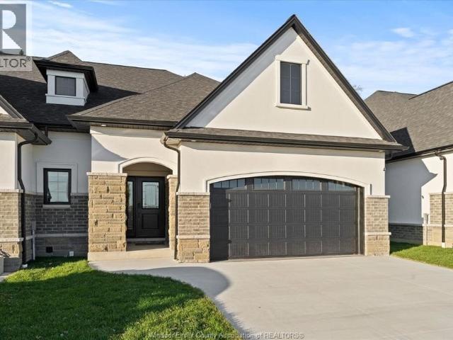 Townhouse for sale in Ontario