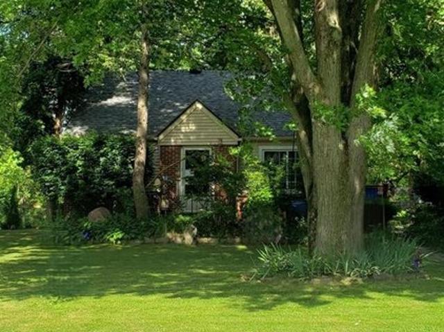House for sale in Rochester Hills, Michigan