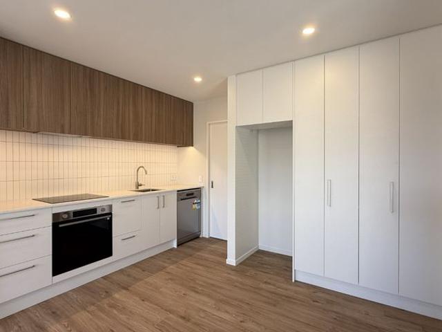 Apartment for rent in Saint Albans, Canterbury