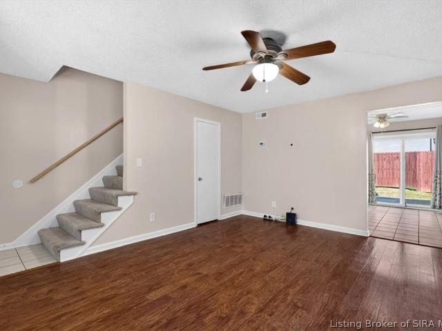 Townhouse for sale in Cherry Creek, Jeffersonville