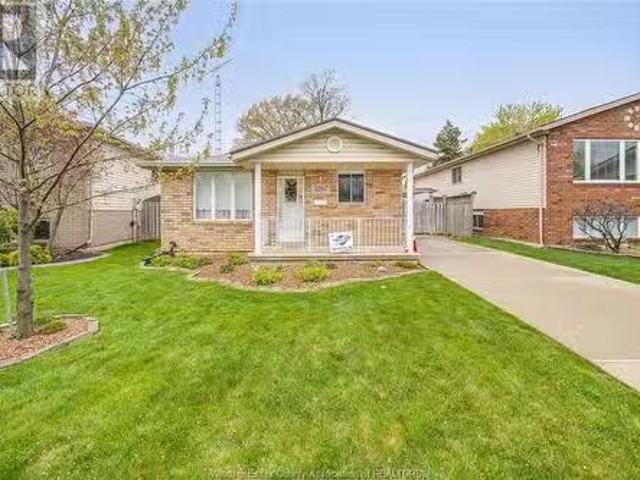 House for sale in Maidstone, Ontario