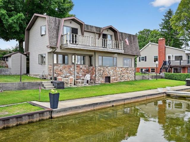 House for sale in Lawton, Michigan