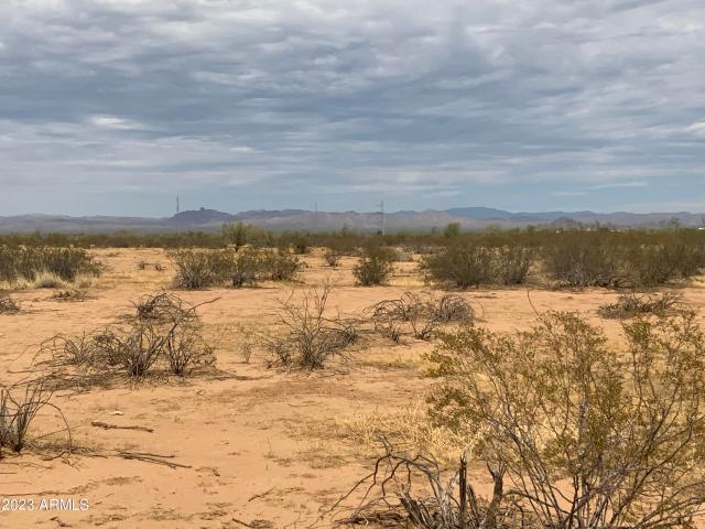 Land for sale in Wittmann, Arizona