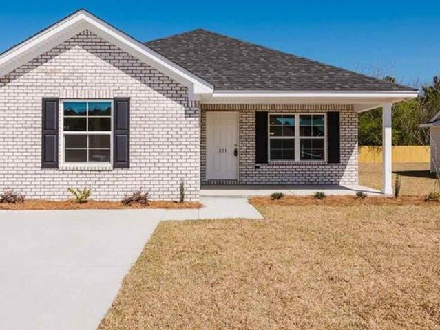 House for sale in Effingham, South Carolina