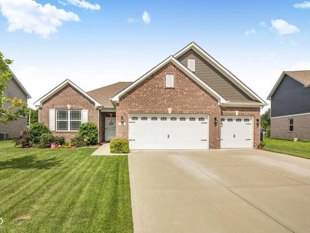 House for sale in New Palestine, Indiana